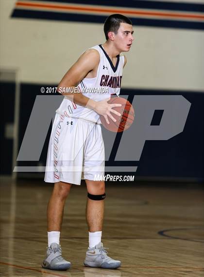 Thumbnail 3 in Notre Dame (SO) vs Chaminade photogallery.