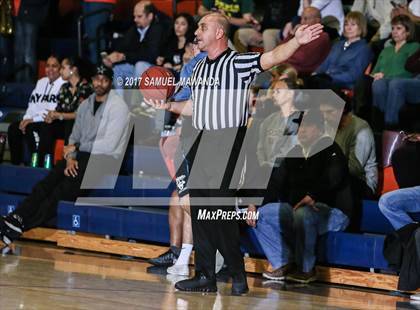 Thumbnail 2 in Notre Dame (SO) vs Chaminade photogallery.