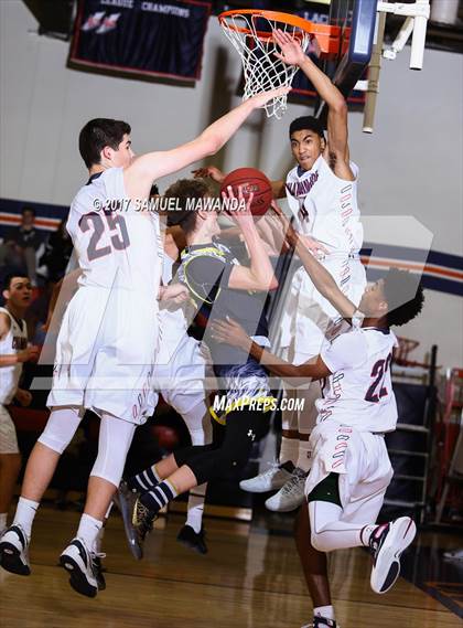 Thumbnail 1 in Notre Dame (SO) vs Chaminade photogallery.