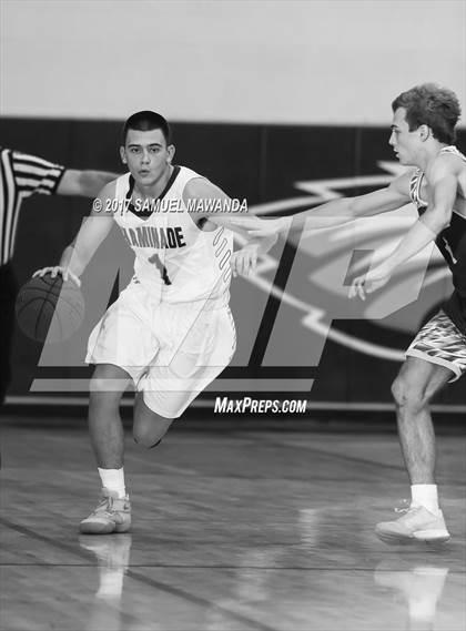 Thumbnail 3 in Notre Dame (SO) vs Chaminade photogallery.