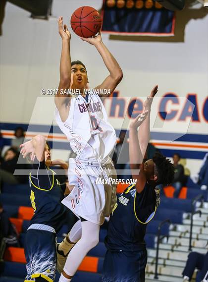 Thumbnail 2 in Notre Dame (SO) vs Chaminade photogallery.