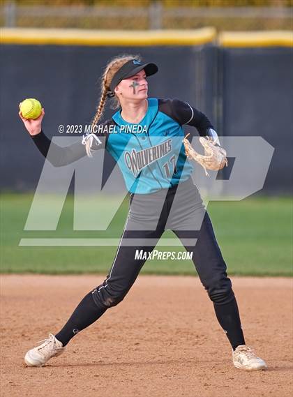 Thumbnail 3 in Aliso Niguel @ Woodbridge photogallery.