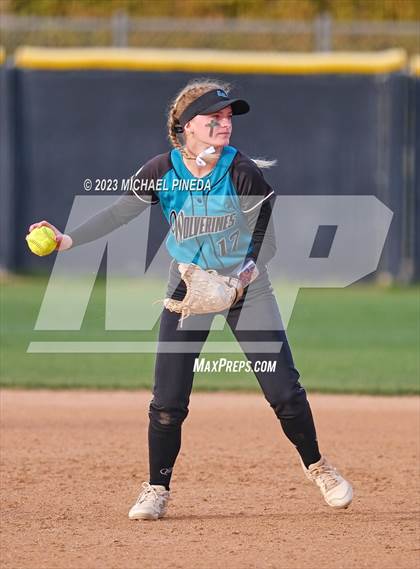 Thumbnail 2 in Aliso Niguel @ Woodbridge photogallery.