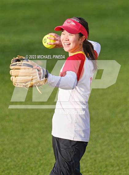 Thumbnail 1 in Aliso Niguel @ Woodbridge photogallery.