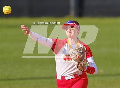 Thumbnail 1 in Aliso Niguel @ Woodbridge photogallery.