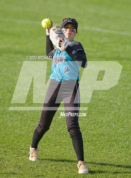 Thumbnail 1 in Aliso Niguel @ Woodbridge photogallery.