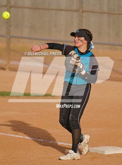 Thumbnail 1 in Aliso Niguel @ Woodbridge photogallery.