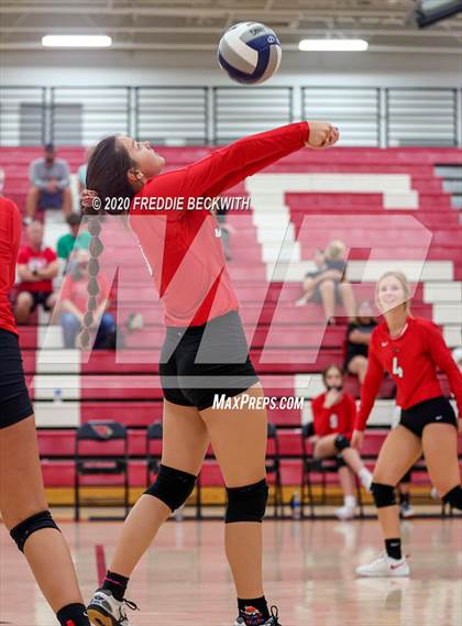 Thumbnail 3 in Bells @ Pottsboro photogallery.