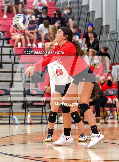 Thumbnail 3 in Bells @ Pottsboro photogallery.