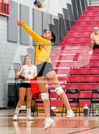 Thumbnail 2 in Bells @ Pottsboro photogallery.
