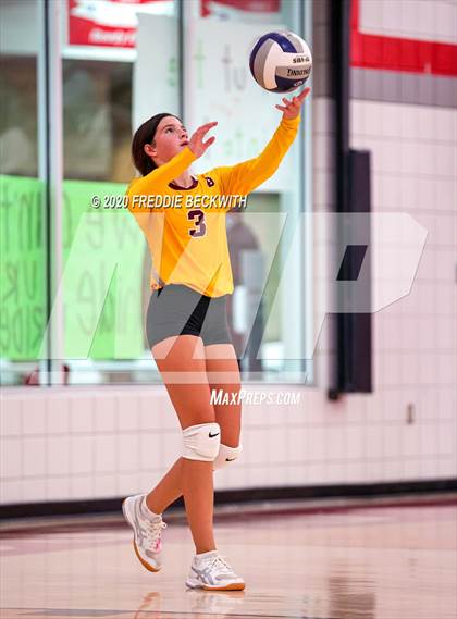Thumbnail 1 in Bells @ Pottsboro photogallery.