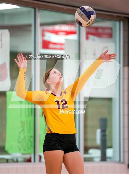 Thumbnail 1 in Bells @ Pottsboro photogallery.