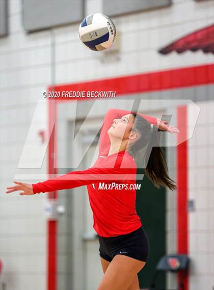 Thumbnail 2 in Bells @ Pottsboro photogallery.