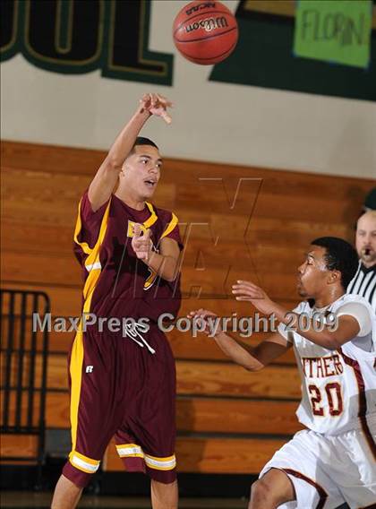 Thumbnail 1 in Edison vs. Florin (Mark Macres Tournament) photogallery.