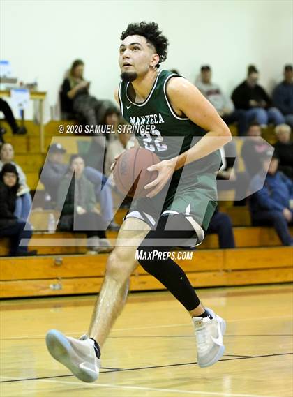 Thumbnail 2 in Liberty Ranch vs. Manteca (Modesto Christian Holiday Classic) photogallery.