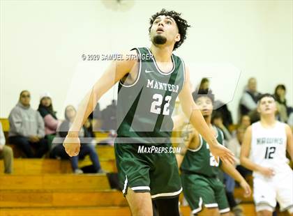 Thumbnail 3 in Liberty Ranch vs. Manteca (Modesto Christian Holiday Classic) photogallery.