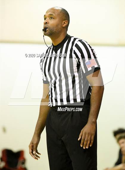 Thumbnail 3 in Liberty Ranch vs. Manteca (Modesto Christian Holiday Classic) photogallery.