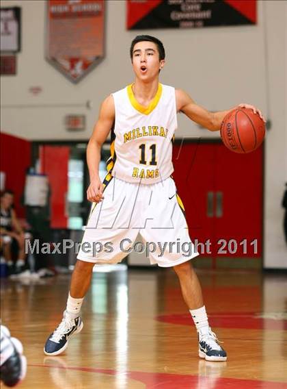 Thumbnail 3 in Servite vs. Millikan (Sea Hawk Classic) photogallery.