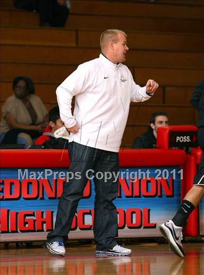 Thumbnail 3 in Servite vs. Millikan (Sea Hawk Classic) photogallery.