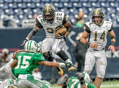 Thumbnail 3 in Brenham vs. Calhoun (UIL 4A D2 Semifinal) photogallery.