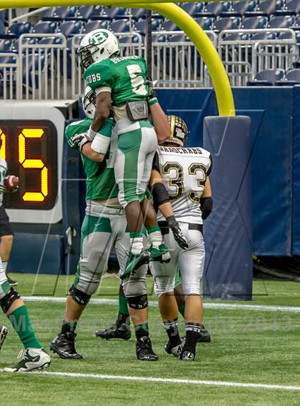 Thumbnail 2 in Brenham vs. Calhoun (UIL 4A D2 Semifinal) photogallery.