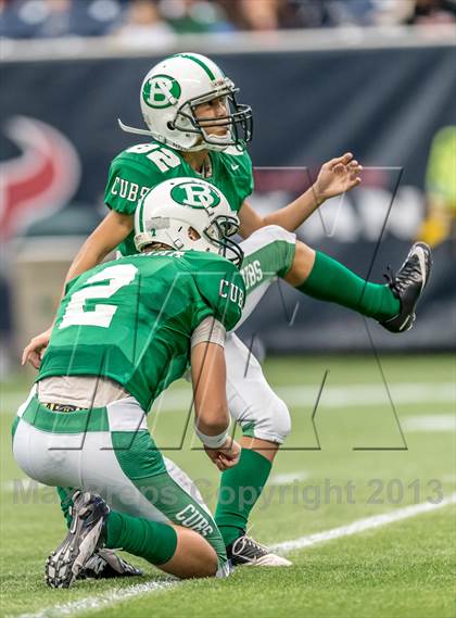 Thumbnail 1 in Brenham vs. Calhoun (UIL 4A D2 Semifinal) photogallery.