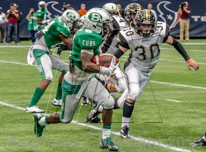Thumbnail 3 in Brenham vs. Calhoun (UIL 4A D2 Semifinal) photogallery.