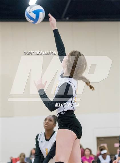 Thumbnail 3 in Hixson vs Jackson County photogallery.