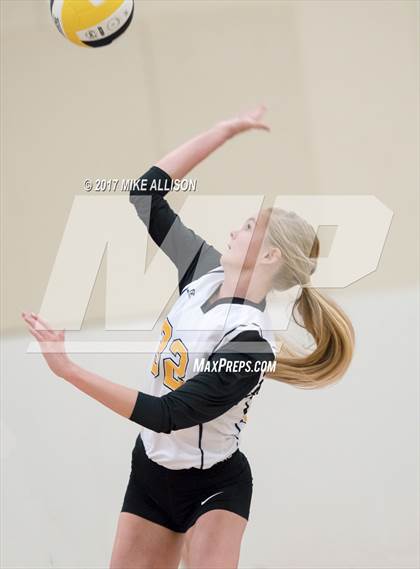 Thumbnail 3 in Hixson vs Jackson County photogallery.