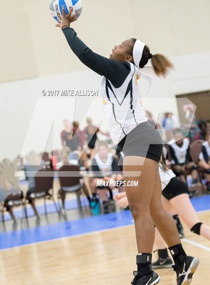 Thumbnail 2 in Hixson vs Jackson County photogallery.