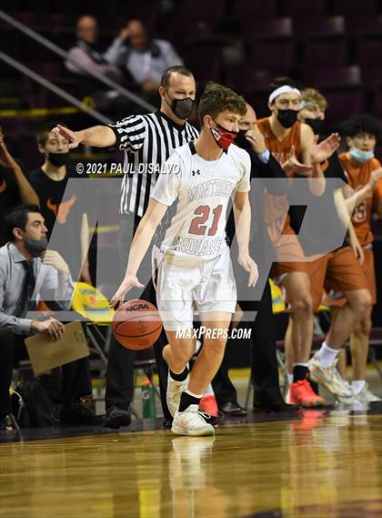 Thumbnail 3 in Montrose vs. Mead (CHSAA 4A State Final) photogallery.