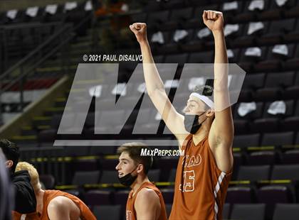 Thumbnail 1 in Montrose vs. Mead (CHSAA 4A State Final) photogallery.