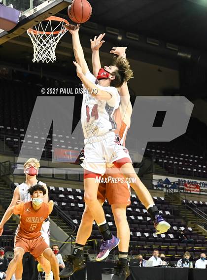 Thumbnail 1 in Montrose vs. Mead (CHSAA 4A State Final) photogallery.