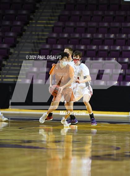 Thumbnail 1 in Montrose vs. Mead (CHSAA 4A State Final) photogallery.