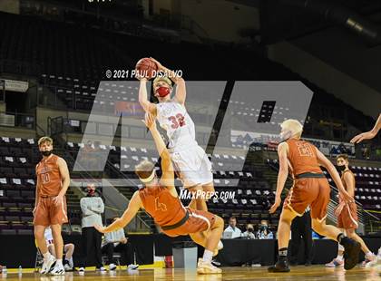 Thumbnail 3 in Montrose vs. Mead (CHSAA 4A State Final) photogallery.