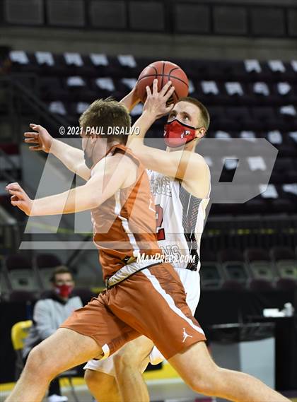 Thumbnail 2 in Montrose vs. Mead (CHSAA 4A State Final) photogallery.
