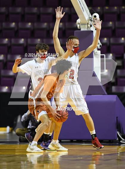 Thumbnail 3 in Montrose vs. Mead (CHSAA 4A State Final) photogallery.