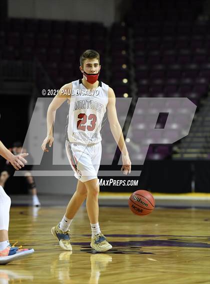 Thumbnail 1 in Montrose vs. Mead (CHSAA 4A State Final) photogallery.