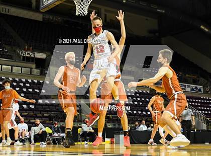 Thumbnail 3 in Montrose vs. Mead (CHSAA 4A State Final) photogallery.
