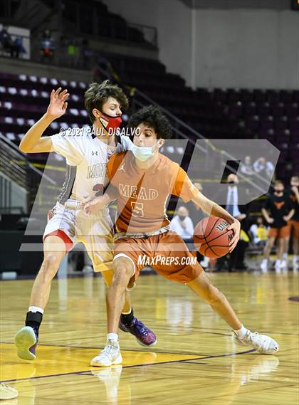 Thumbnail 3 in Montrose vs. Mead (CHSAA 4A State Final) photogallery.