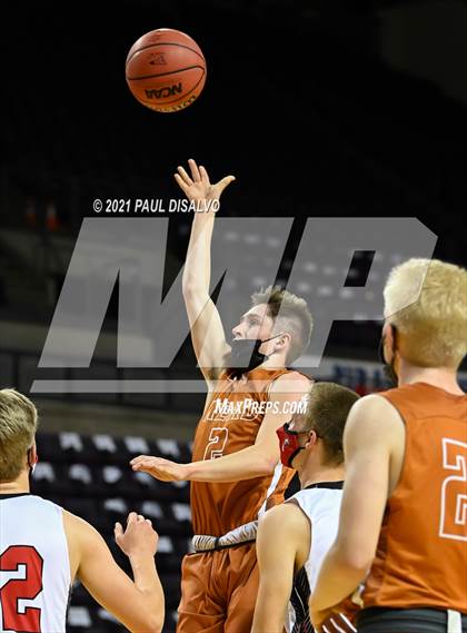 Thumbnail 1 in Montrose vs. Mead (CHSAA 4A State Final) photogallery.