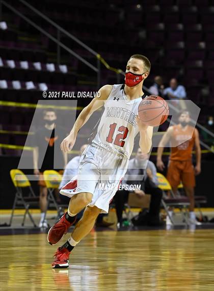 Thumbnail 3 in Montrose vs. Mead (CHSAA 4A State Final) photogallery.