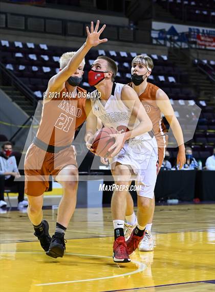 Thumbnail 1 in Montrose vs. Mead (CHSAA 4A State Final) photogallery.
