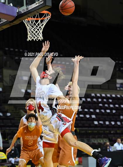 Thumbnail 1 in Montrose vs. Mead (CHSAA 4A State Final) photogallery.