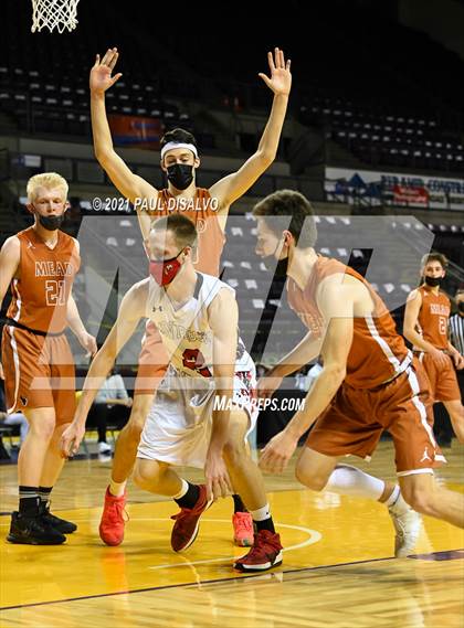 Thumbnail 1 in Montrose vs. Mead (CHSAA 4A State Final) photogallery.