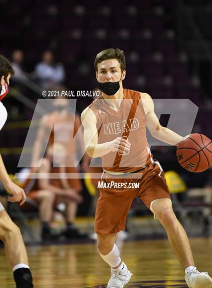 Thumbnail 2 in Montrose vs. Mead (CHSAA 4A State Final) photogallery.