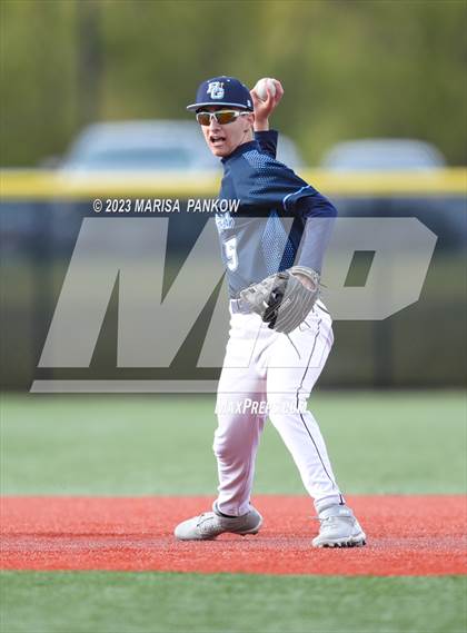 Thumbnail 3 in Bishop Grimes vs Cazenovia photogallery.
