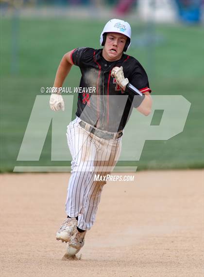 Thumbnail 3 in Wyalusing Valley vs. Tri-Valley (PIAA Class 2A Semifinal) photogallery.