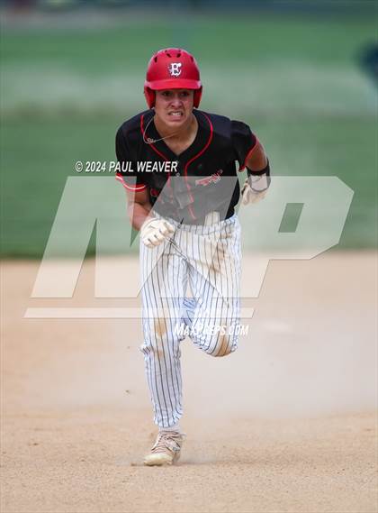 Thumbnail 3 in Wyalusing Valley vs. Tri-Valley (PIAA Class 2A Semifinal) photogallery.