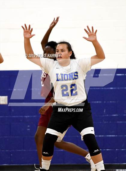 Thumbnail 2 in Desert Oasis vs Sierra Vista photogallery.